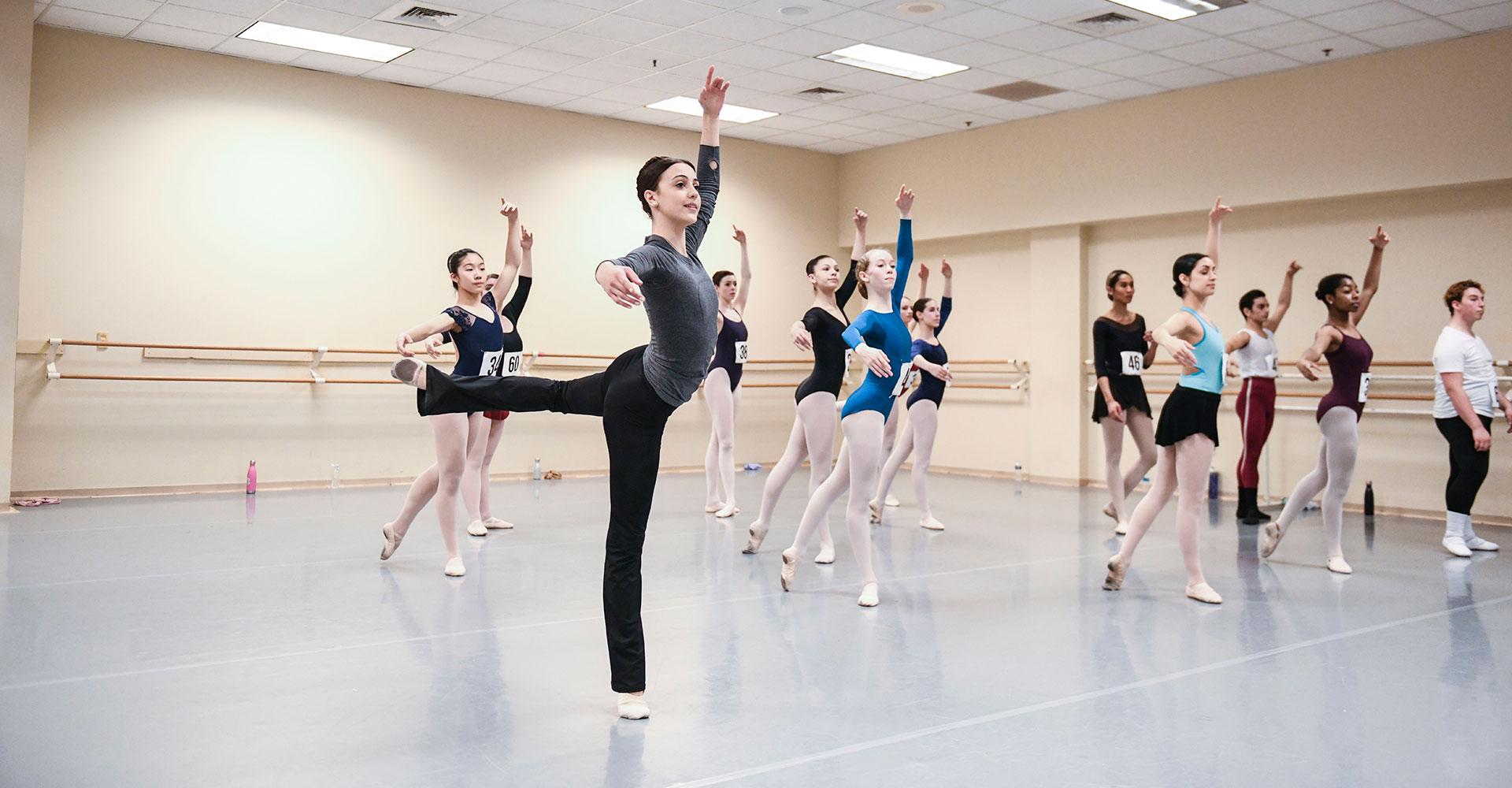 ballet teaching faculty